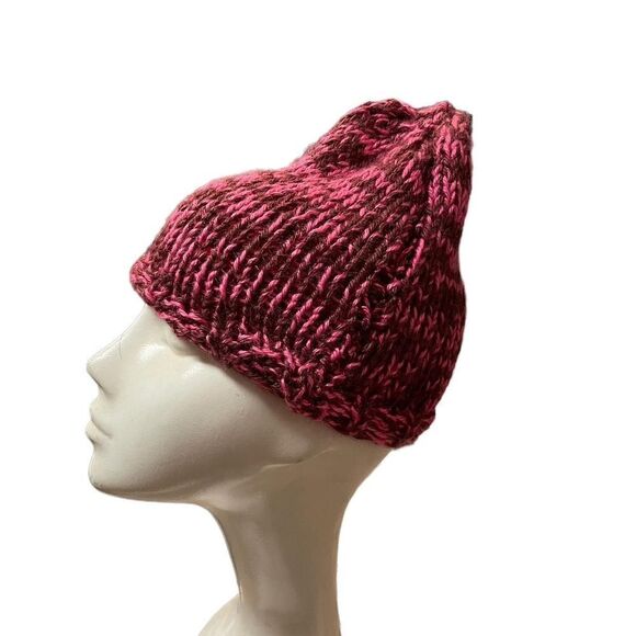 1970s crochet hat done in - Picture 2 of 4